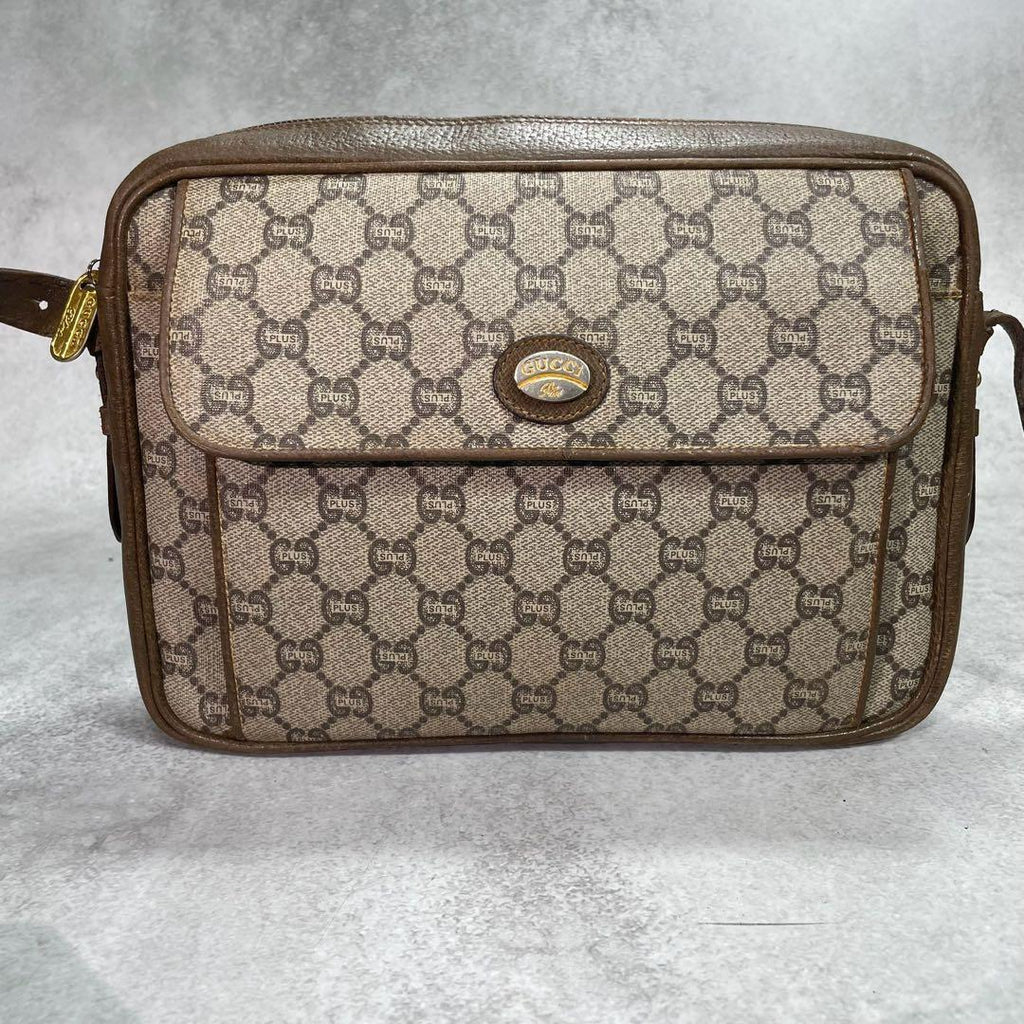 Gucci GG Shoulder Bag Brown Beige Leather Logo — view 2