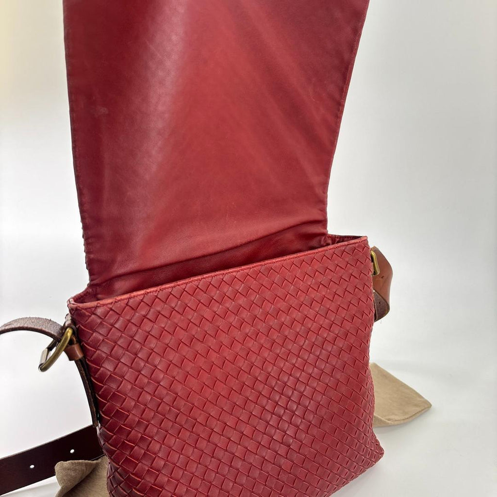 Bottega Veneta Intrecciato Shoulder — view 9