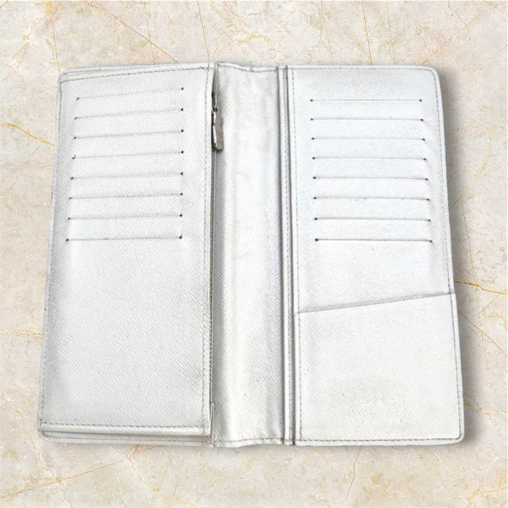 Louis Vuitton Taigarama Monogram Portefeuille Plaza Wallet — view 6