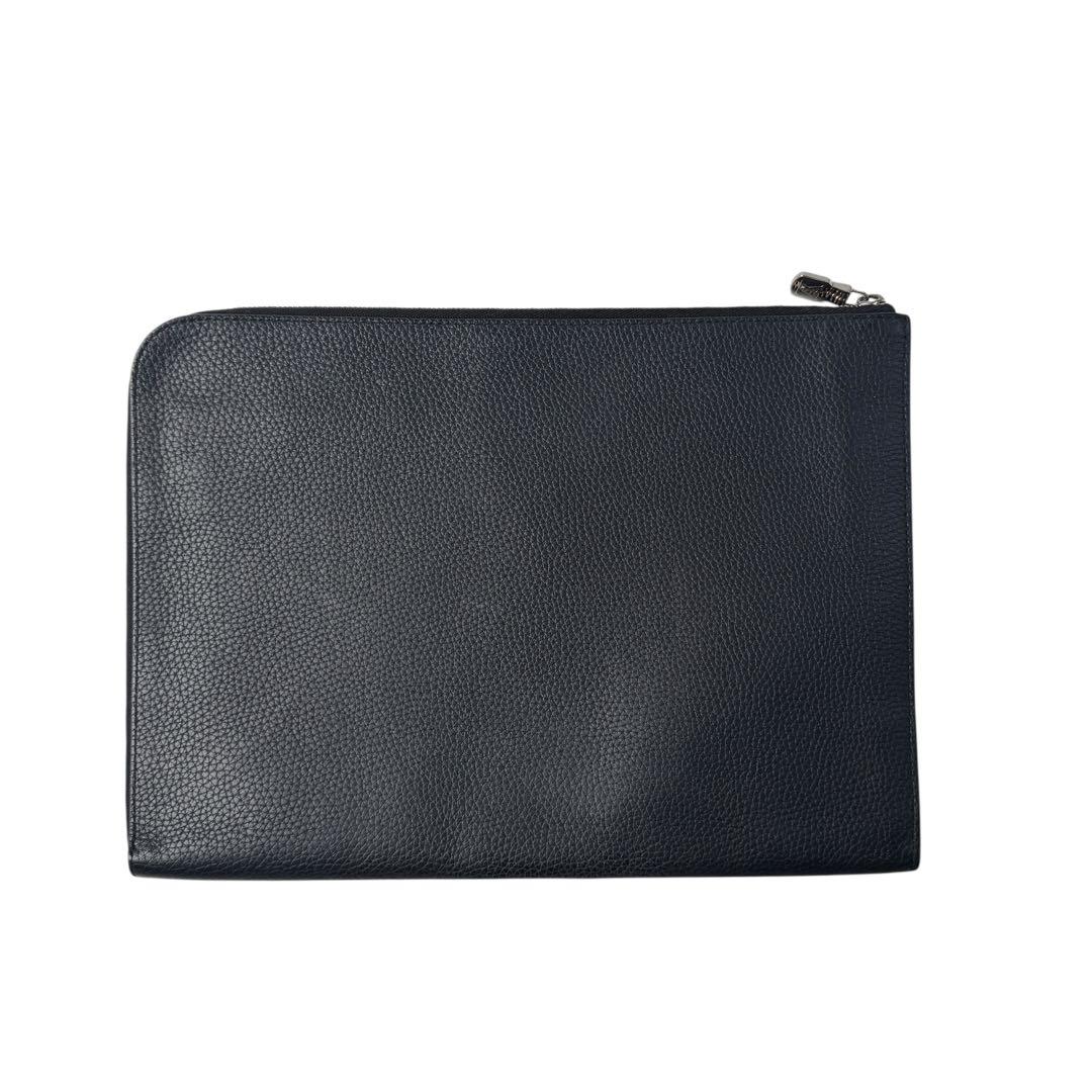 Louis Vuitton Pochette Jour GM Clutch — view 3