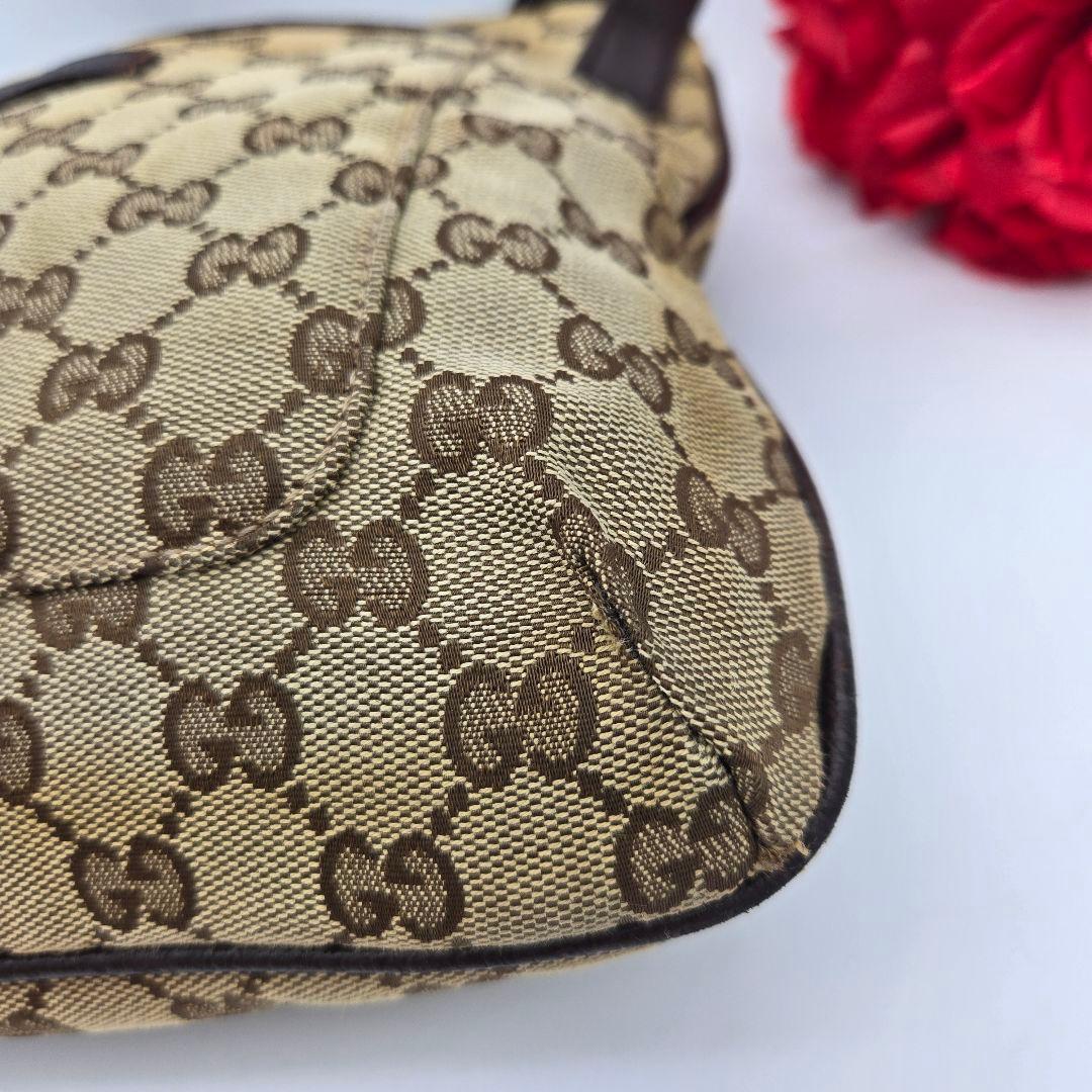Gucci Shoulder Bag GG Canvas Brown — view 6