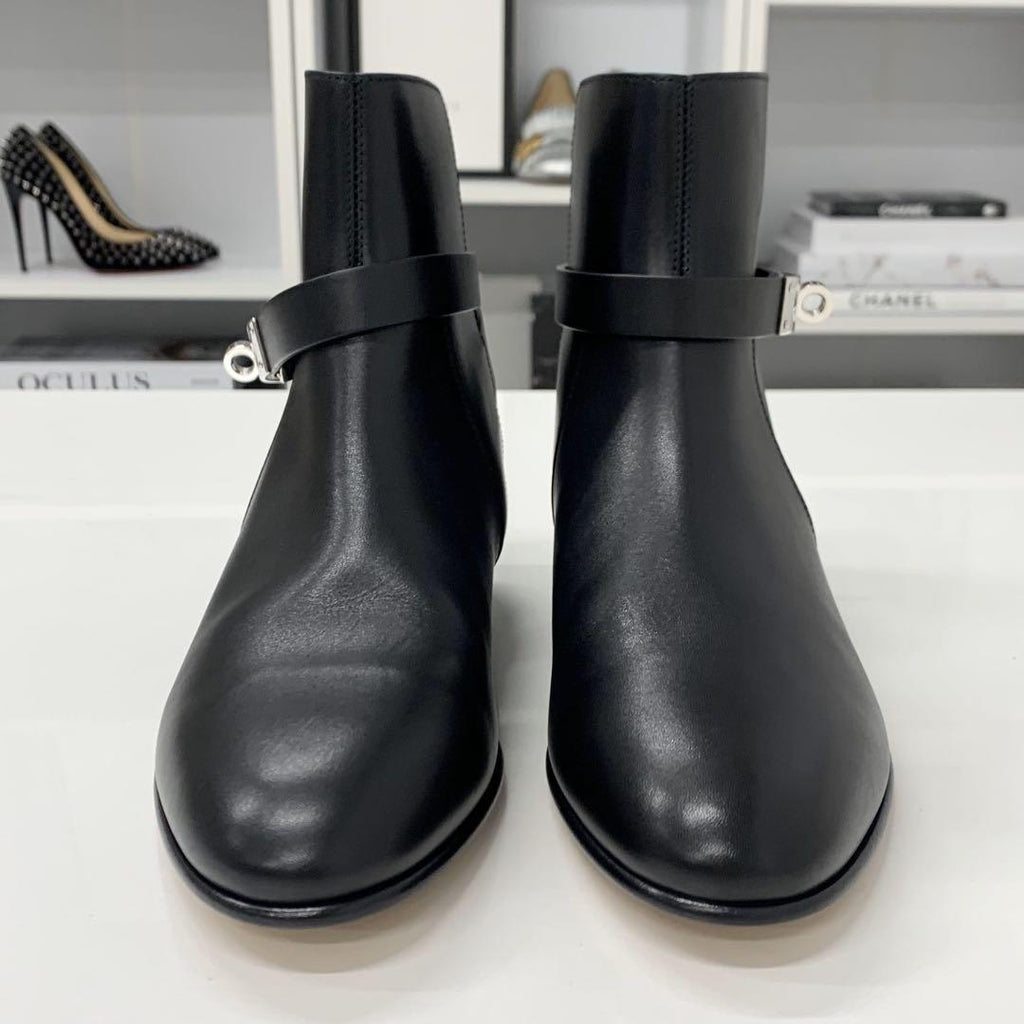Hermes Neo Leather Kelly Hardware Short Boots Black — view 4
