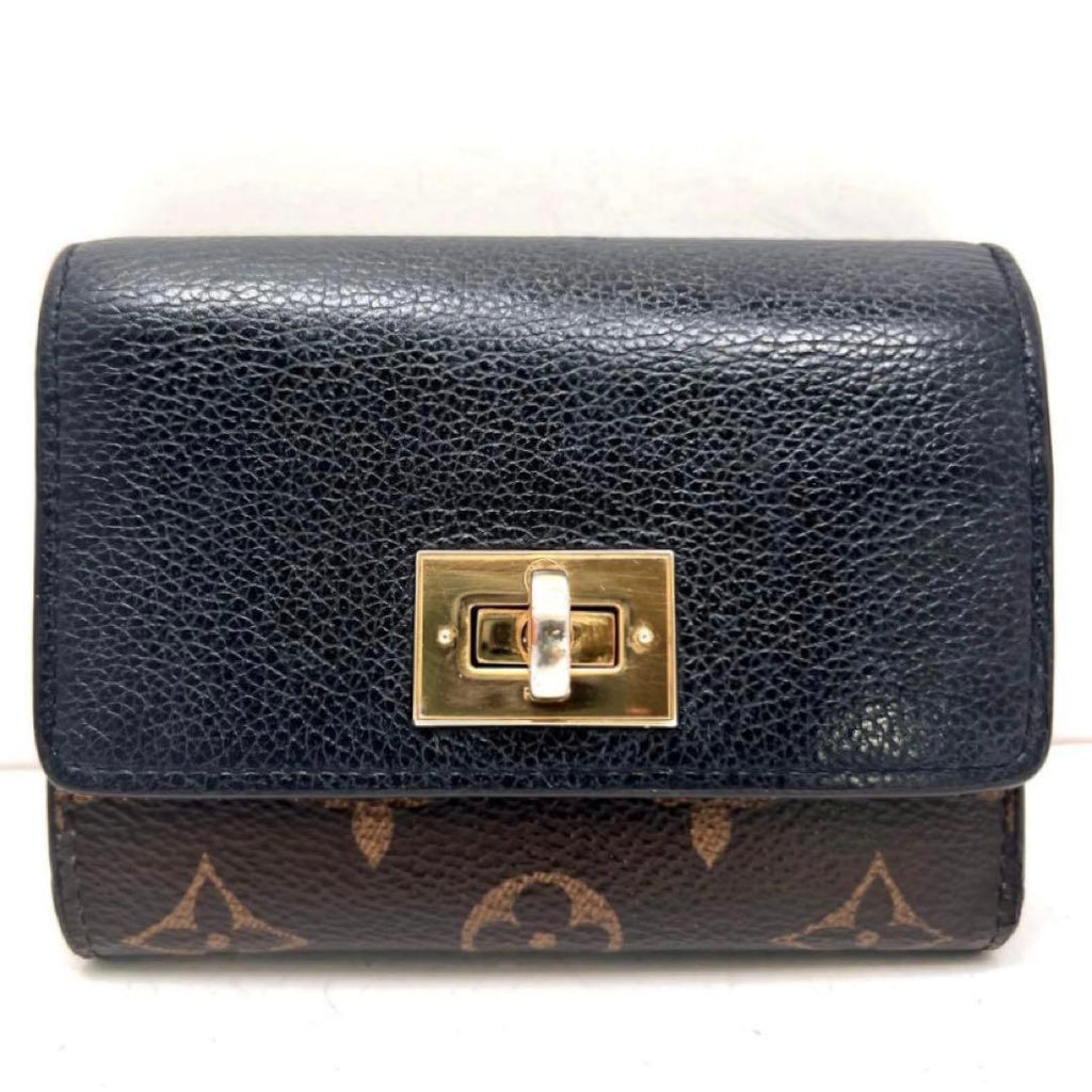 Louis Vuitton Monogram Portefeuille Victorine Wallet — view 3