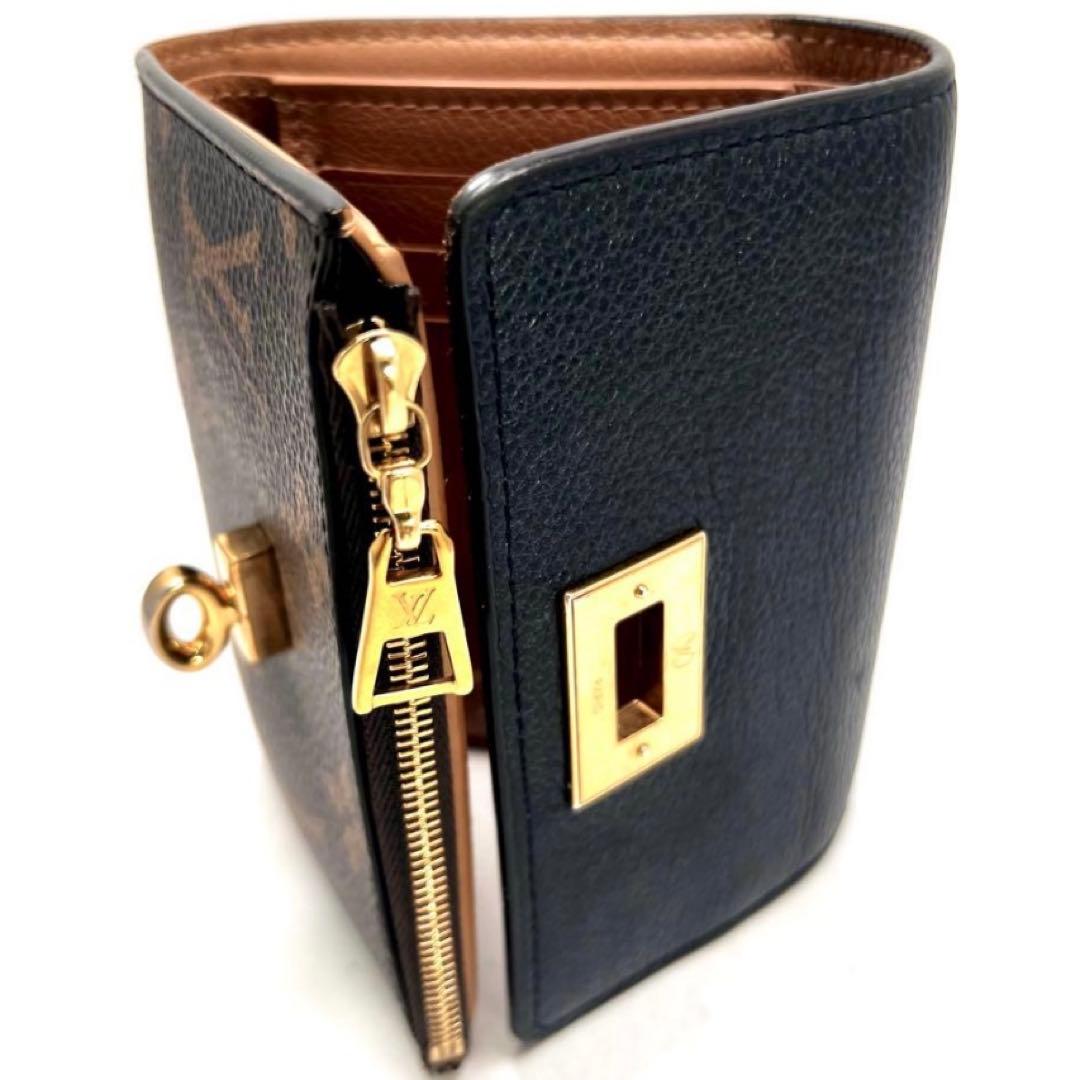 Louis Vuitton Monogram Portefeuille Victorine Wallet — view 5