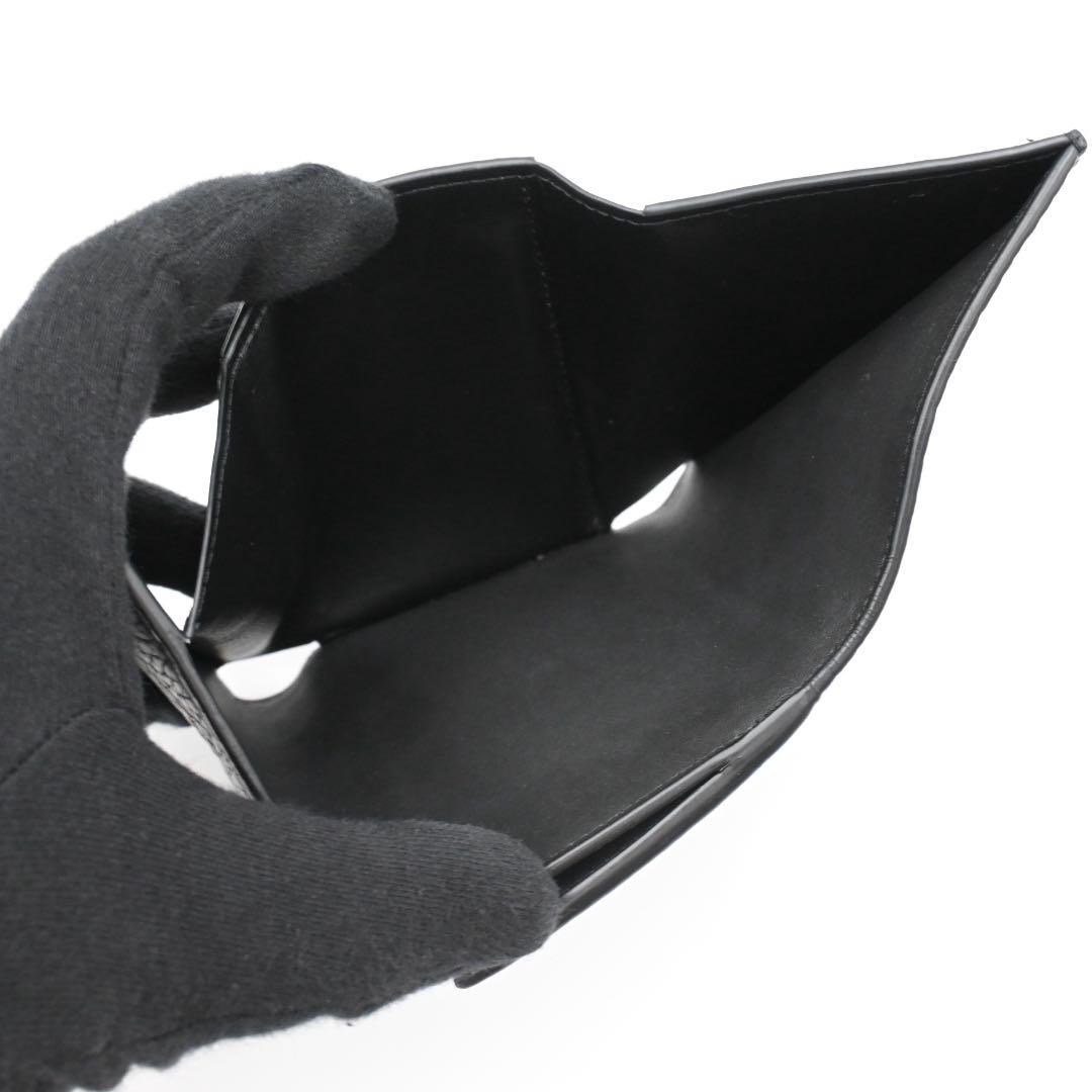 Louis Vuitton Portefeuille Pilot Trifold Wallet Black Taurillon — view 4