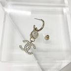 Chanel Earrings CC Logo Crystal Rhinestone Gold — view 4