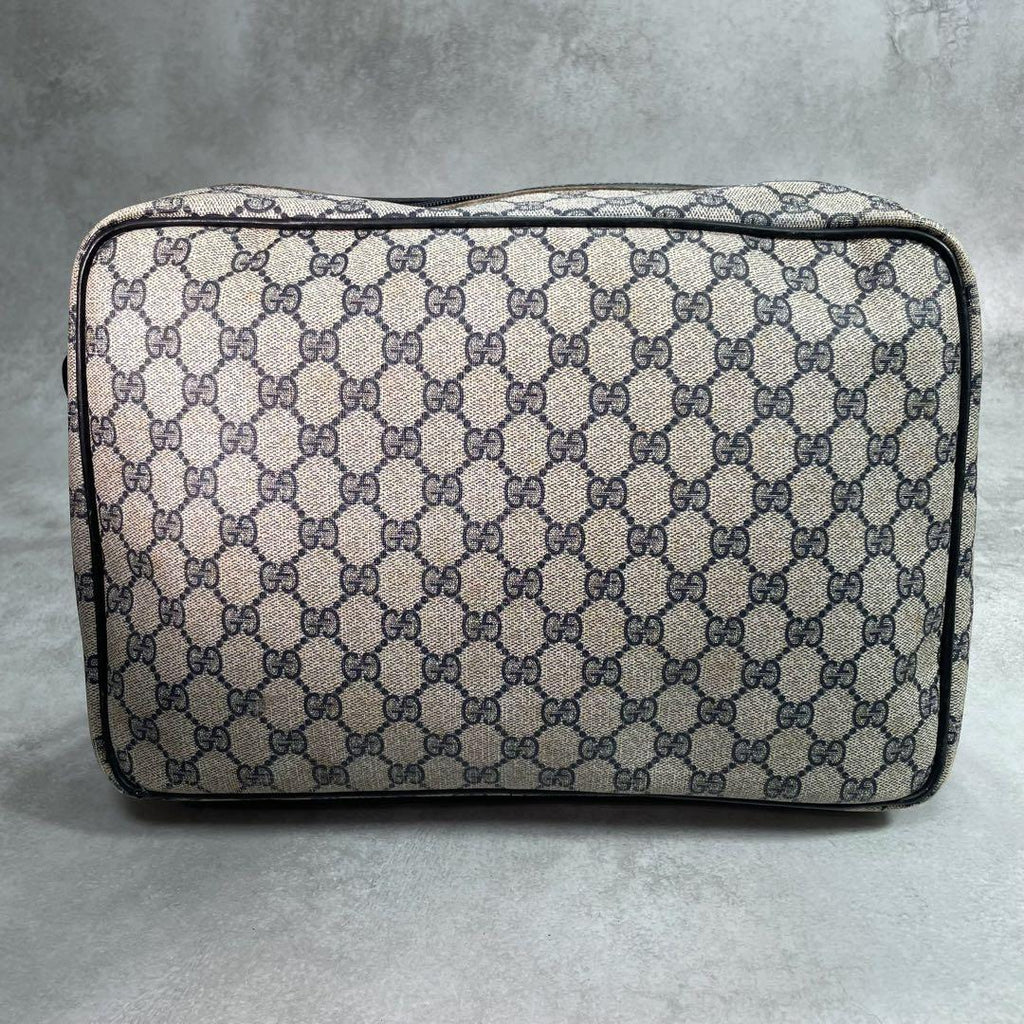 Gucci GG Sherry Line Shoulder Bag Navy Leather Logo — view 3