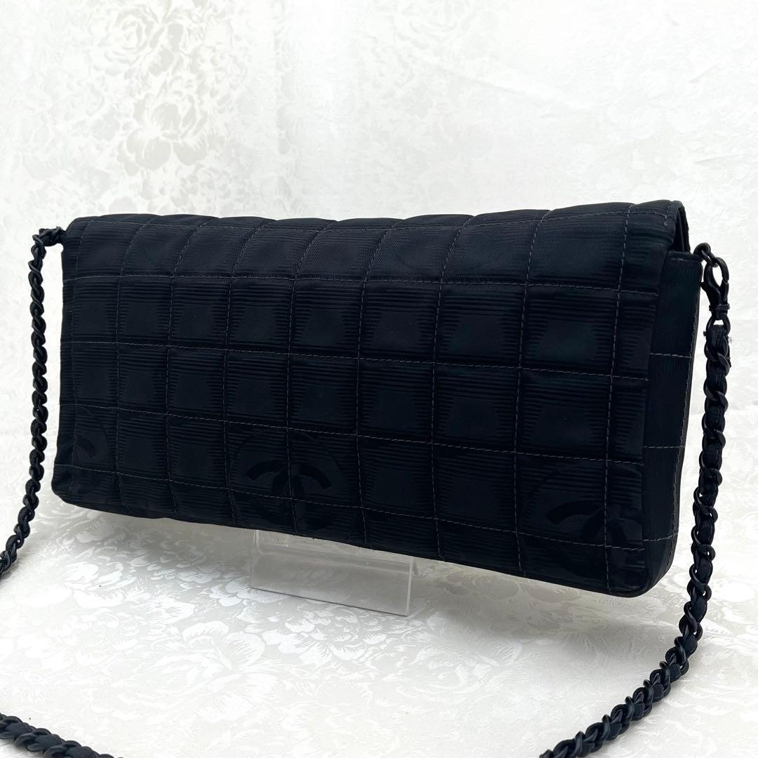 Chanel New Travel Line Chocolate Bar Shoulder Bag Black — view 2