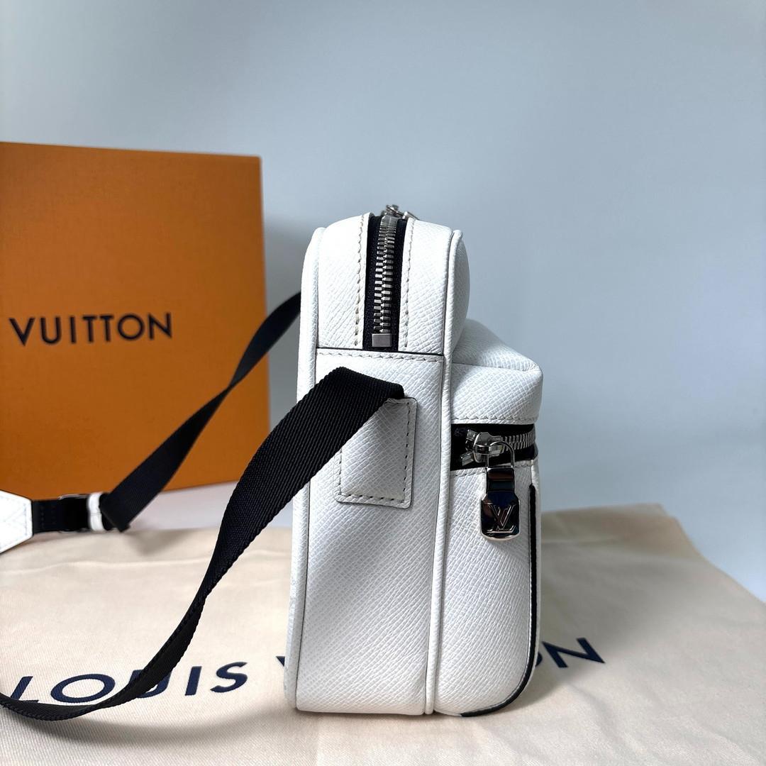 Louis Vuitton Taigarama Outdoor Messenger PM Shoulder Bag — view 4
