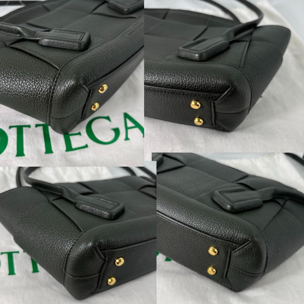 Bottega Veneta Maxi Intrecciato Tote — view 9