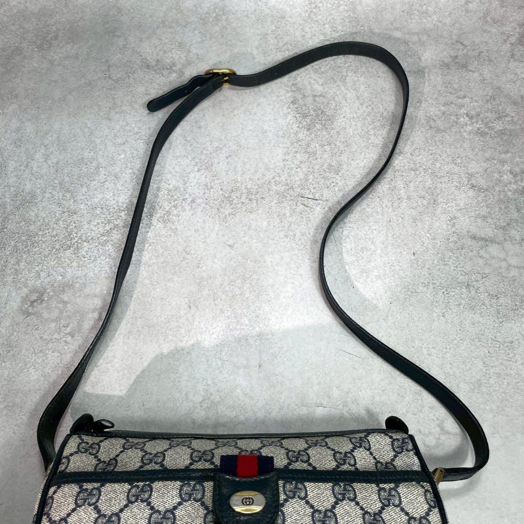 Gucci GG Sherry Line Shoulder Bag Navy Leather — view 4