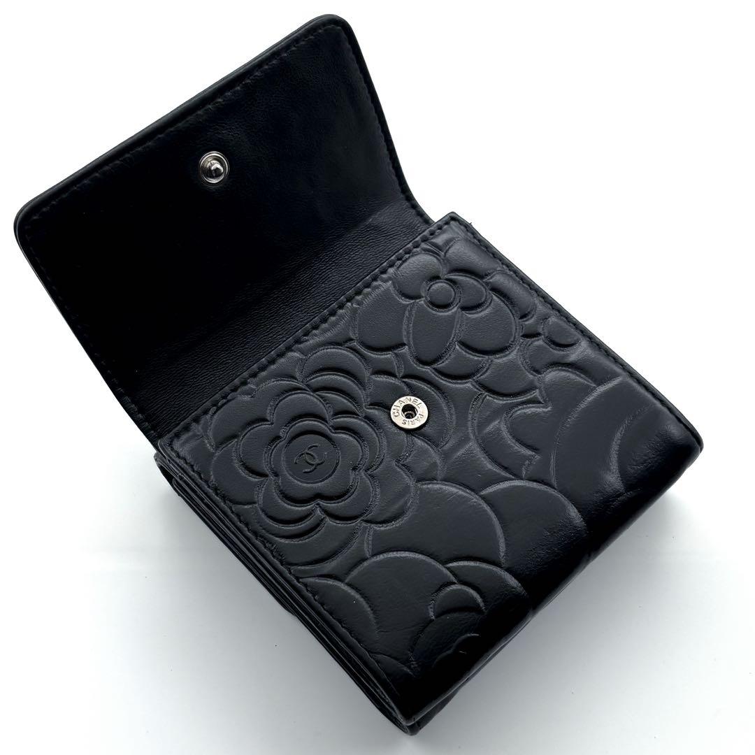 Chanel Wallet Camellia Embossed Hook Trifold — view 5