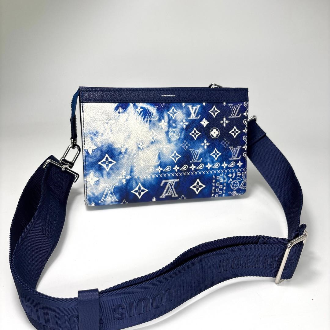 Louis Vuitton Monogram Bandana Gaston Shoulder Bag — view 5