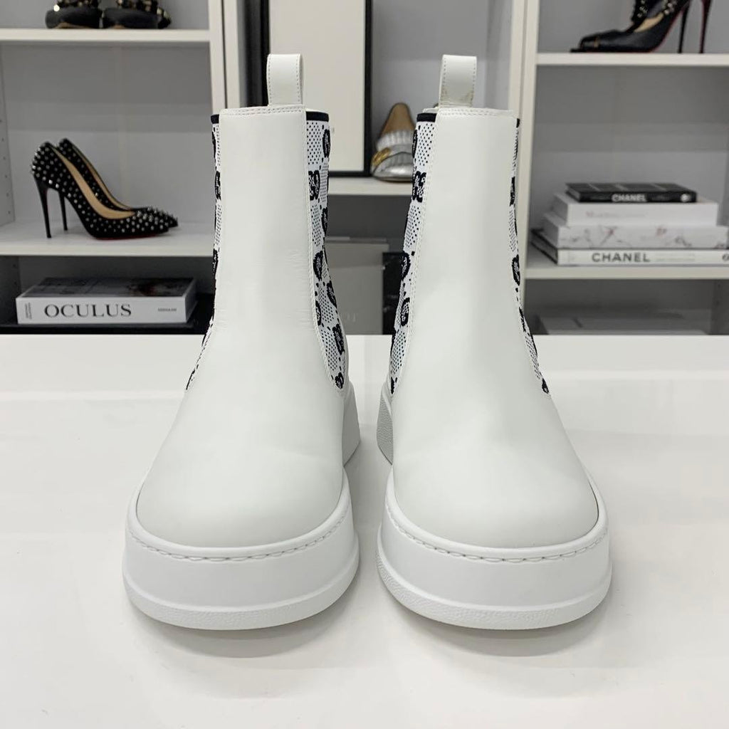 Gucci GG Supreme Leather Logo Side Gore Boots White — view 4