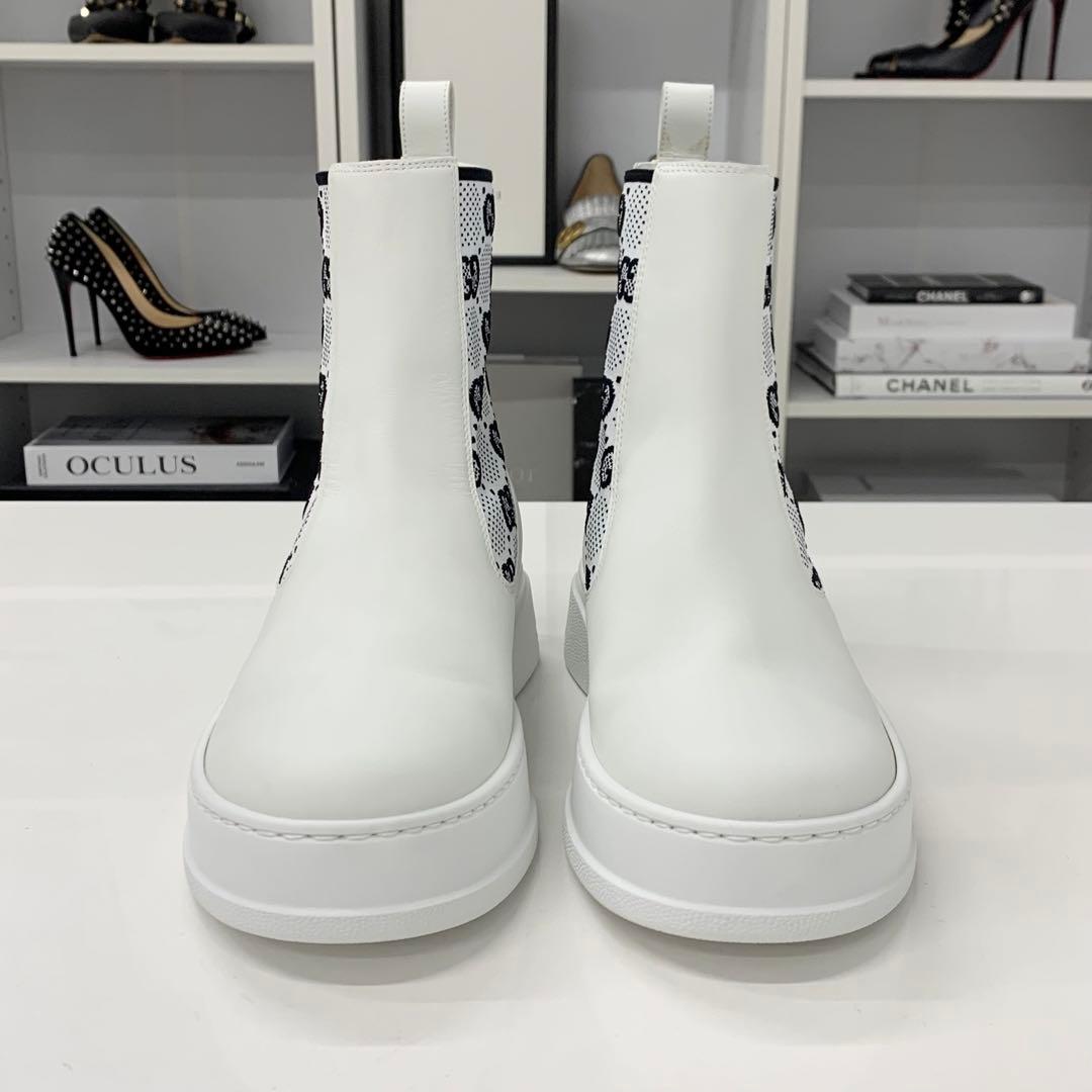 Gucci GG Supreme Leather Logo Side Gore Boots White — view 4