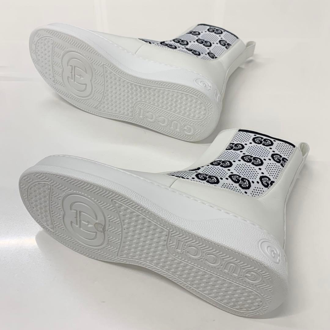 Gucci GG Supreme Leather Logo Side Gore Boots White — view 7