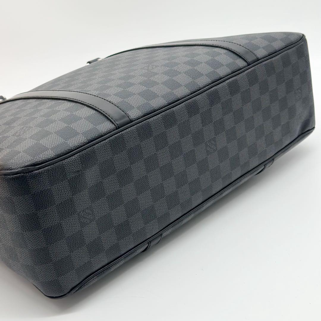 Louis Vuitton Yong Damier Graphite Briefcase — view 7