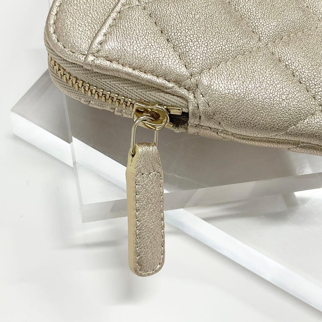 Chanel Quilted Classic Coin Purse Wallet Card Holder — view 5