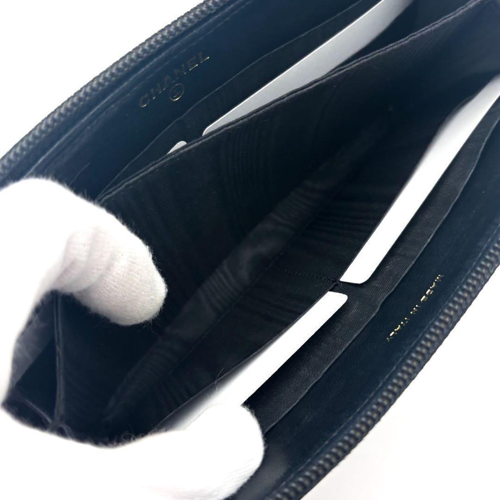 Chanel Wallet Coco Stitch Caviar Round Zip — view 6