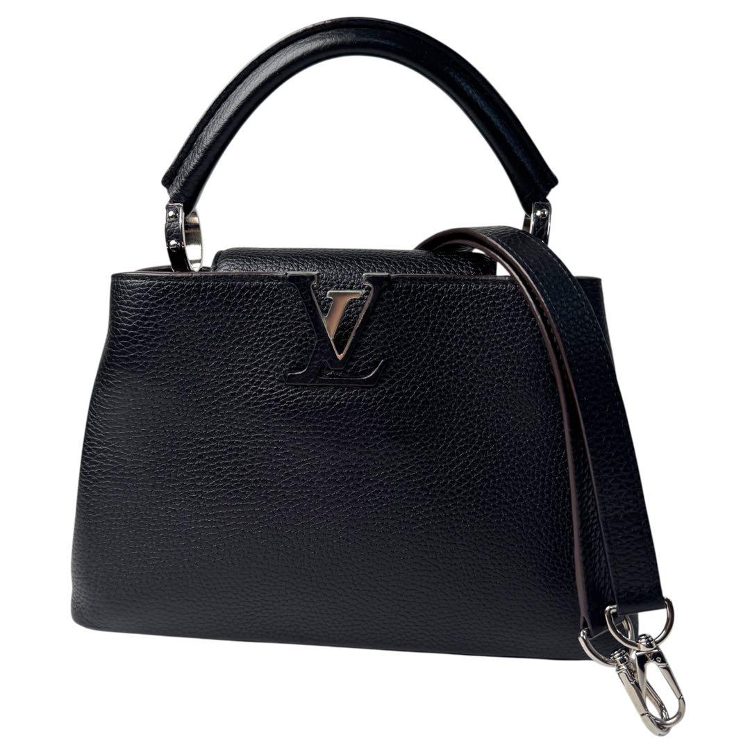 Louis Vuitton Capucines BB Shoulder Handbag Black