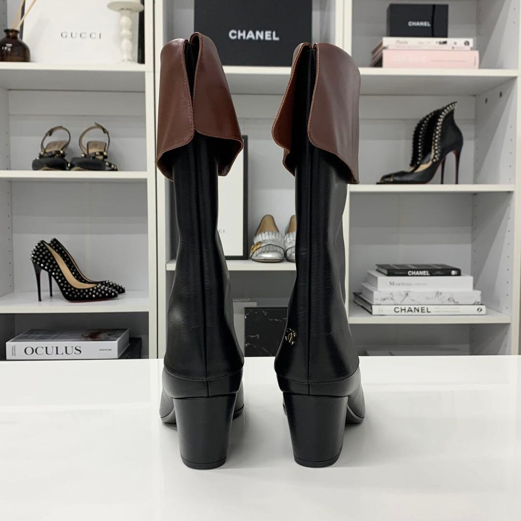 Chanel CC Logo Calfskin Lapel Mid Boots Black Brown — view 5