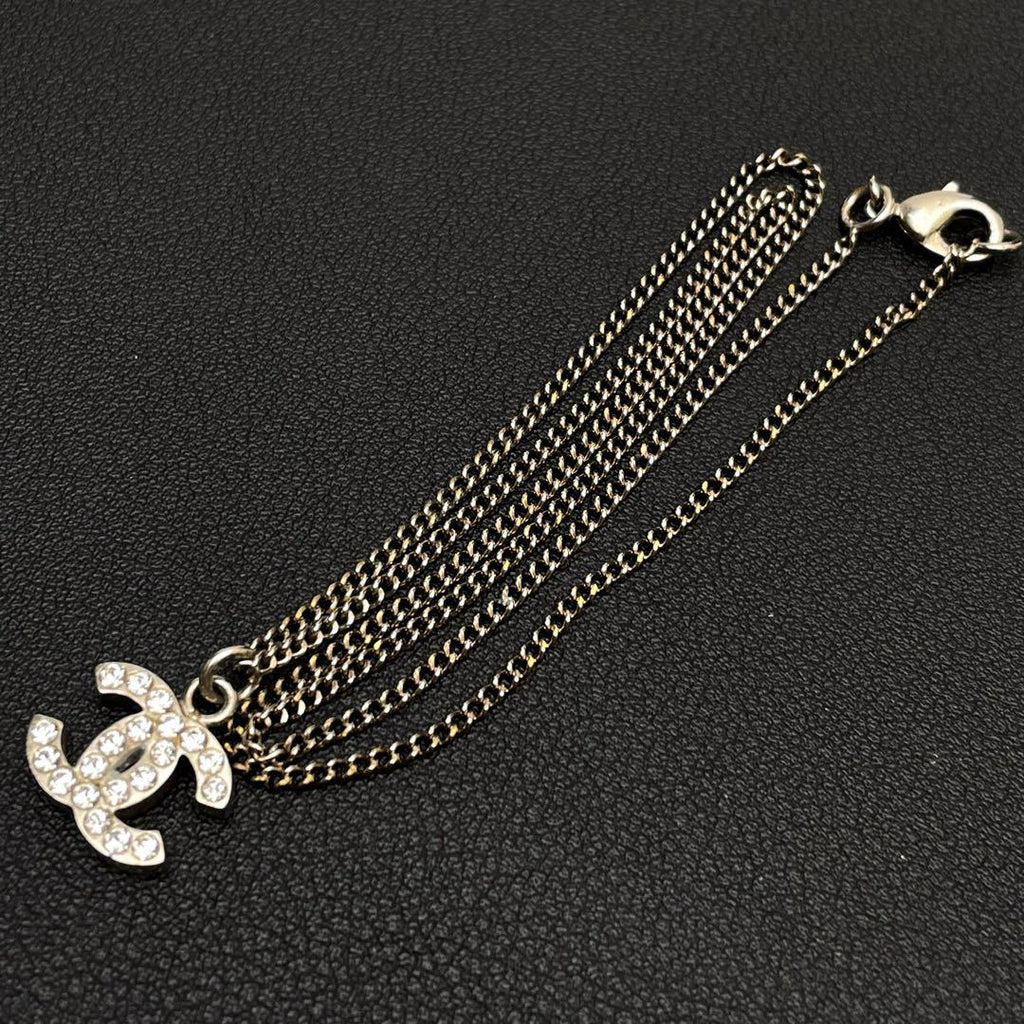 Chanel CC Logo Necklace Rhinestone Silver Icon — view 5