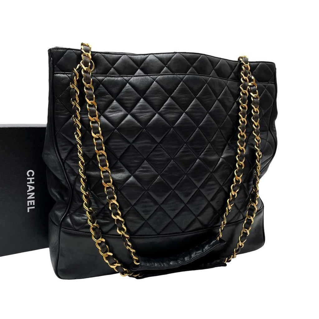 Chanel Quilted Lambskin Chain Shoulder Tote Black