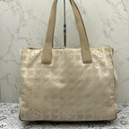 Chanel New Travel Line Tote MM — view 2