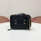 Chanel CC Logo CC Filigree Quilted Chain Shoulder Bag