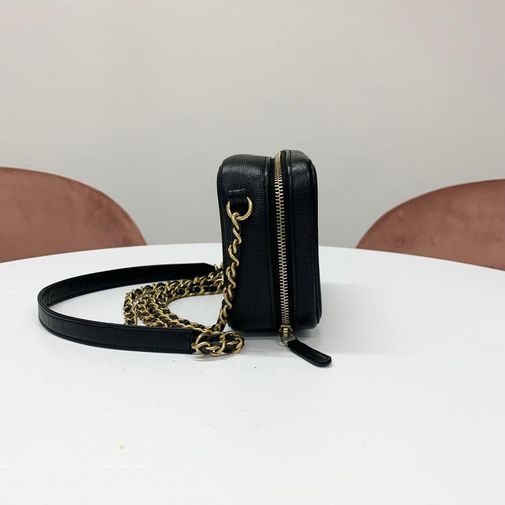 Chanel CC Logo CC Filigree Quilted Chain Shoulder Bag — view 2