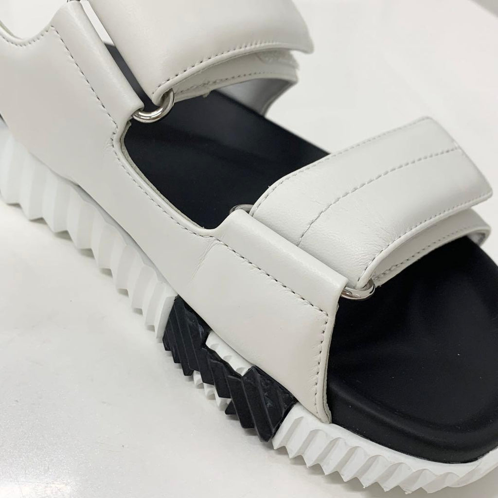 Hermes Junior Logo Leather Velcro Sandals White Black — view 9