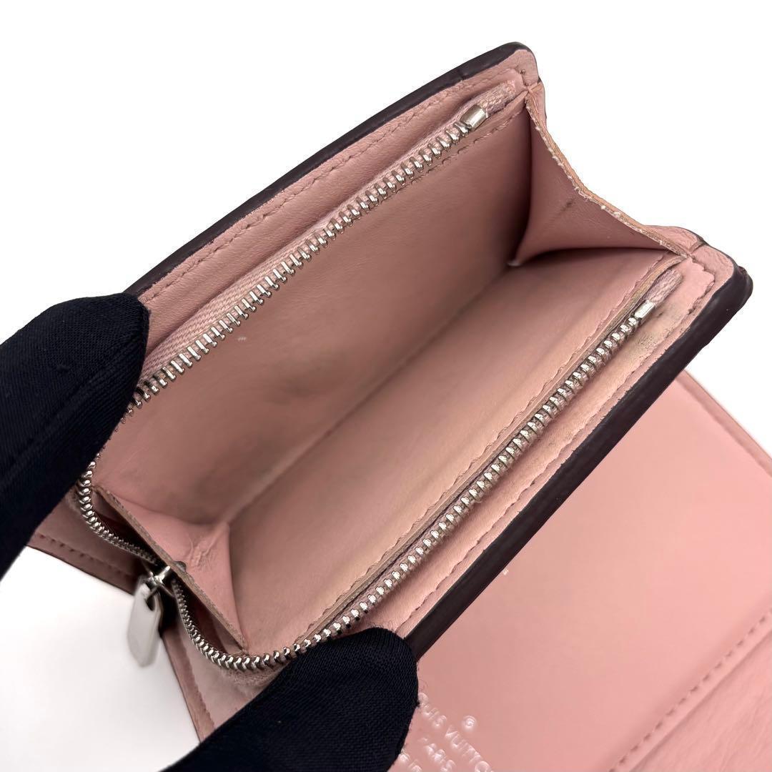 Louis Vuitton Mahina Portefeuille Iris XS Trifold Wallet Mini — view 6