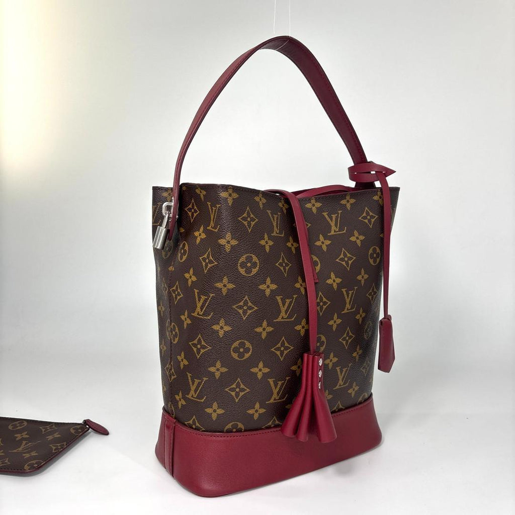 Louis Vuitton Monogram Idol GM Shoulder — view 3
