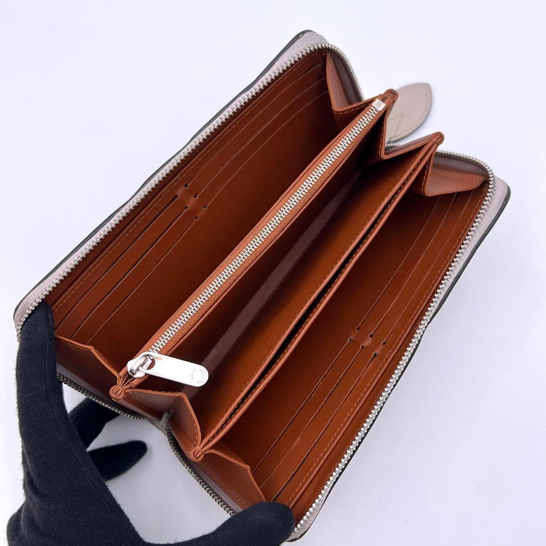 Louis Vuitton Monogram Mahina Zippy Wallet Brume — view 3