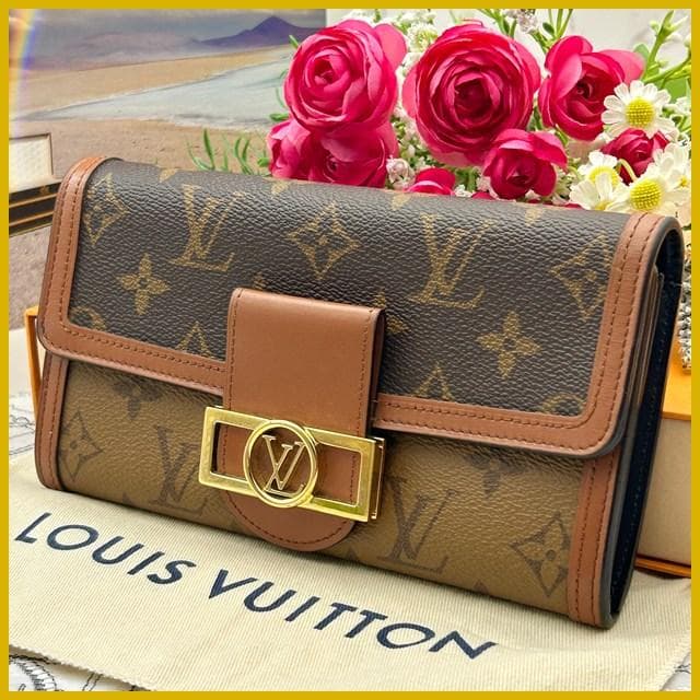 Louis Vuitton Portefeuille Dauphine Wallet