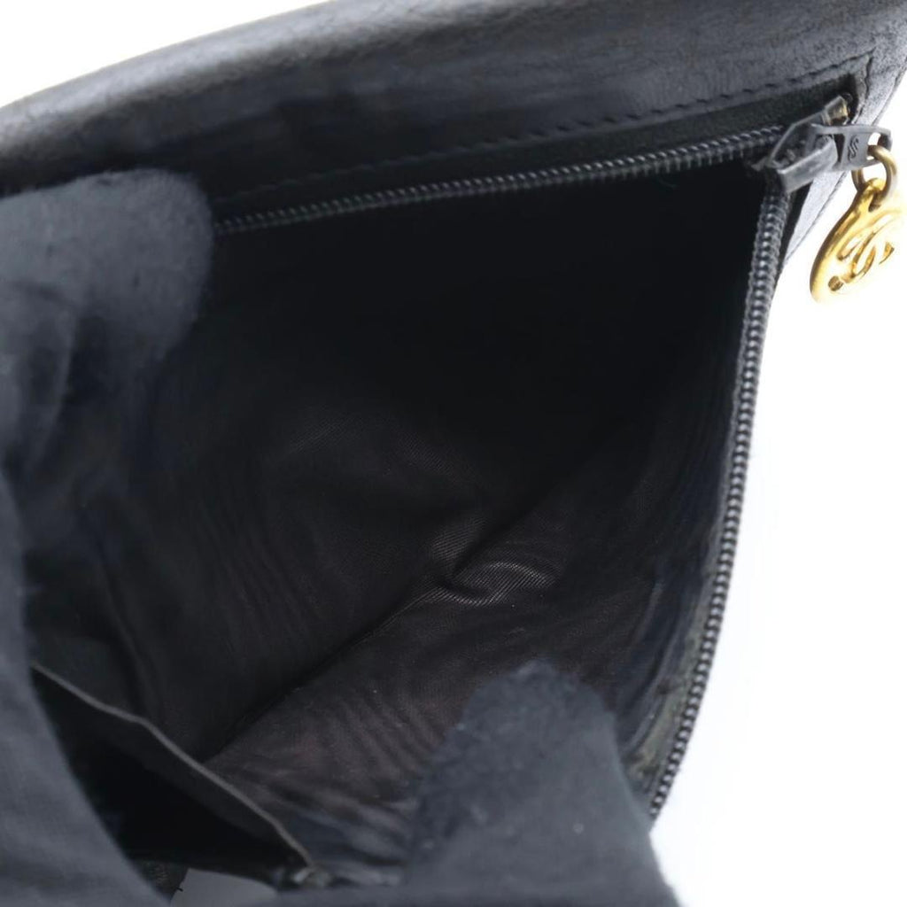 Chanel Jumbo CC Logo Lambskin Bifold Wallet Black — view 6