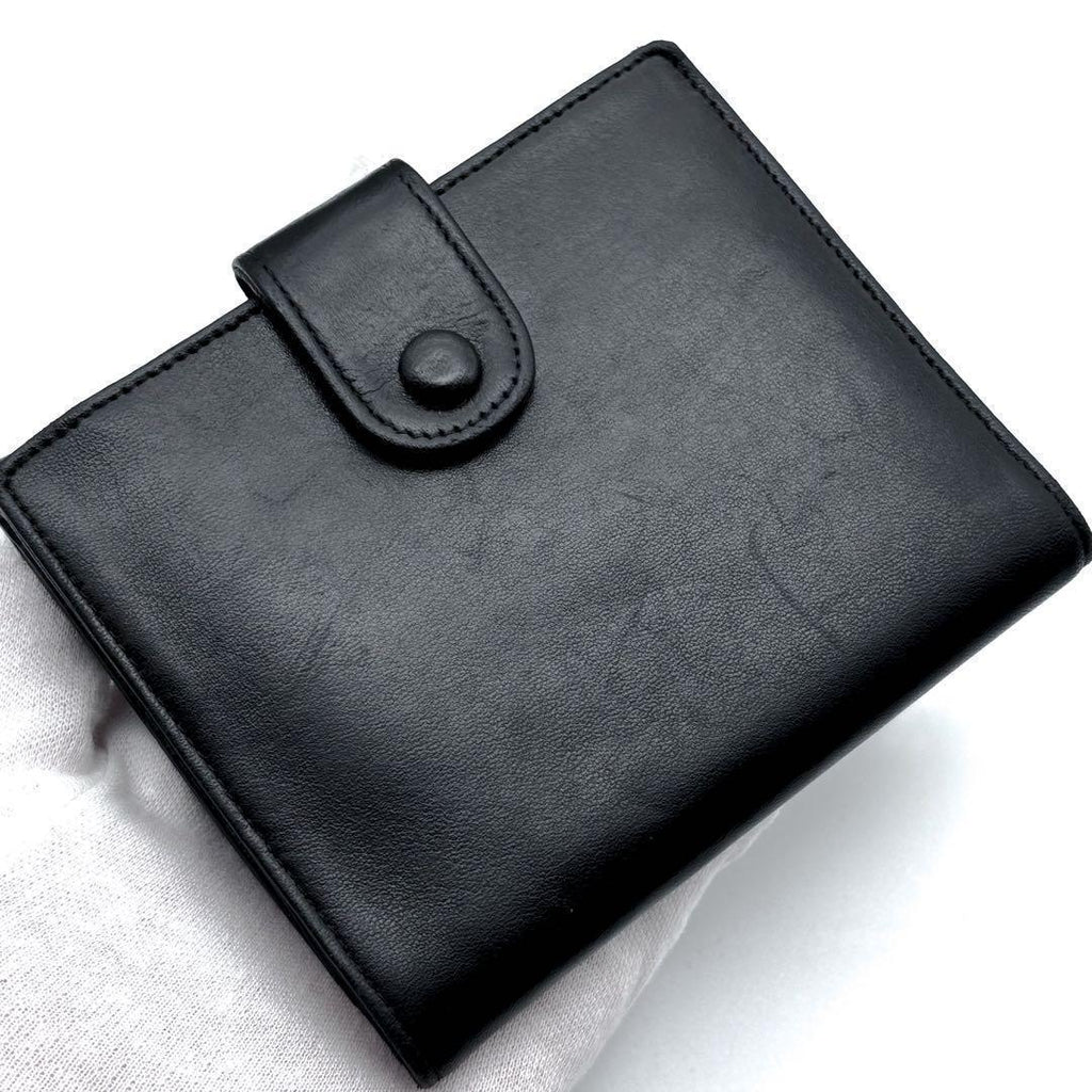 Chanel Wallet Coco Stitch Jumbo CC Logo Hook Bifold — view 4