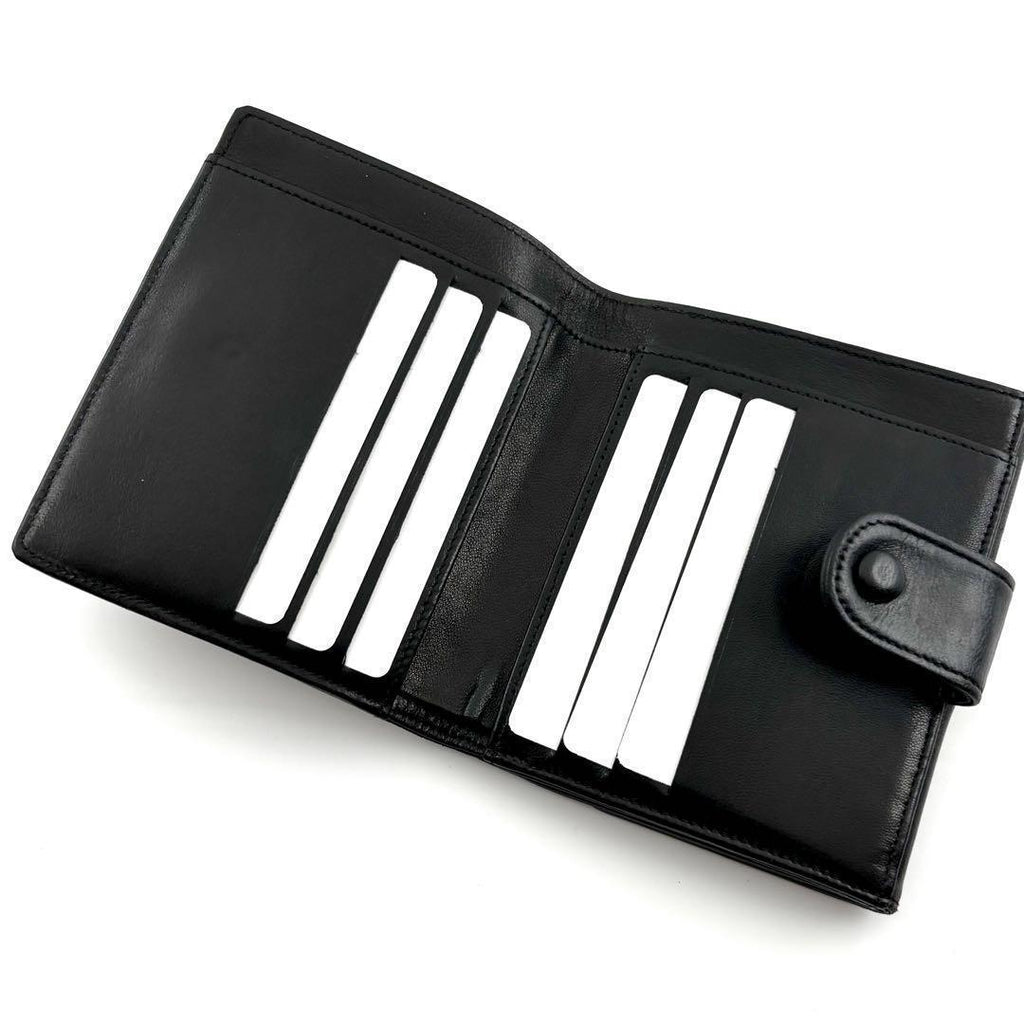 Chanel Wallet Coco Stitch Jumbo CC Logo Hook Bifold — view 7