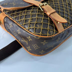 Louis Vuitton Super Congo MM Monogram Shoulder Bag — view 6