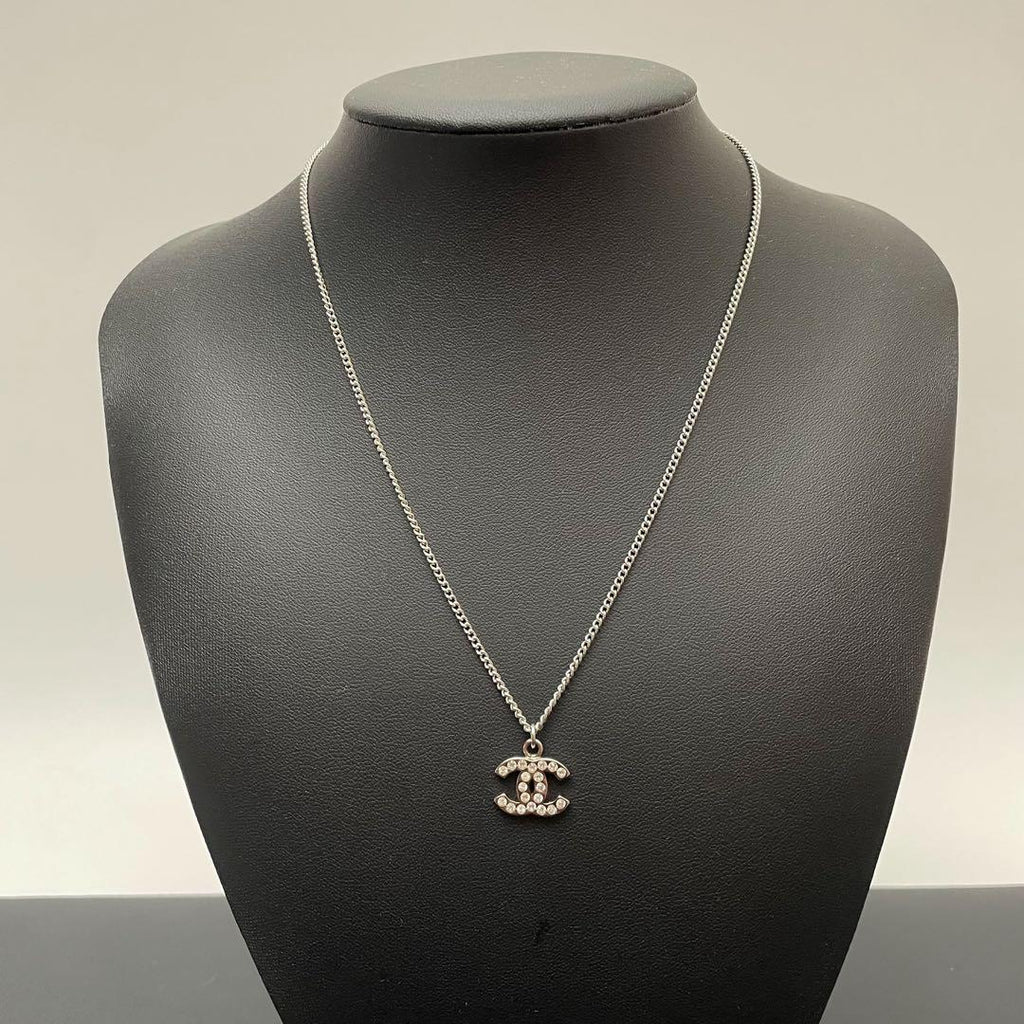 Chanel CC Logo Necklace Rhinestone Icon Silver — view 6