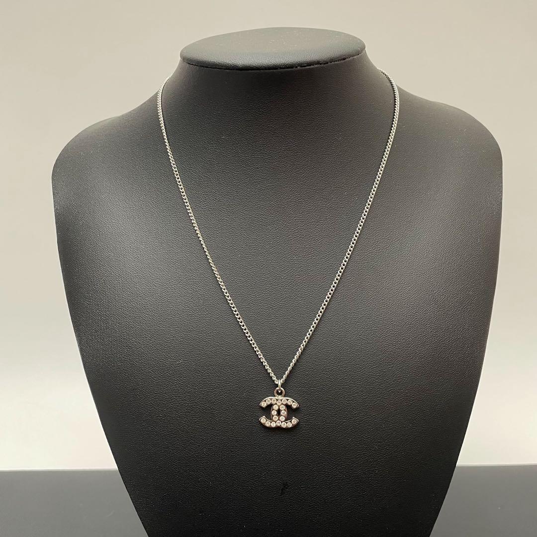 Chanel CC Logo Necklace Rhinestone Icon Silver — view 6