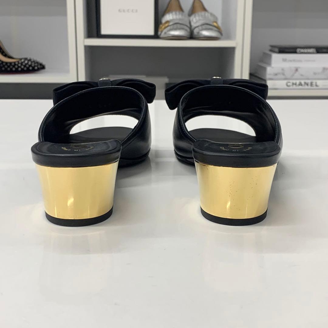 Chanel CC Logo Leather Ribbon Sandals Black — view 5