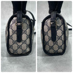 Gucci GG Shoulder Bag Navy Beige Logo Leather — view 8