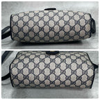 Gucci GG Shoulder Bag Navy Beige Logo Leather — view 9