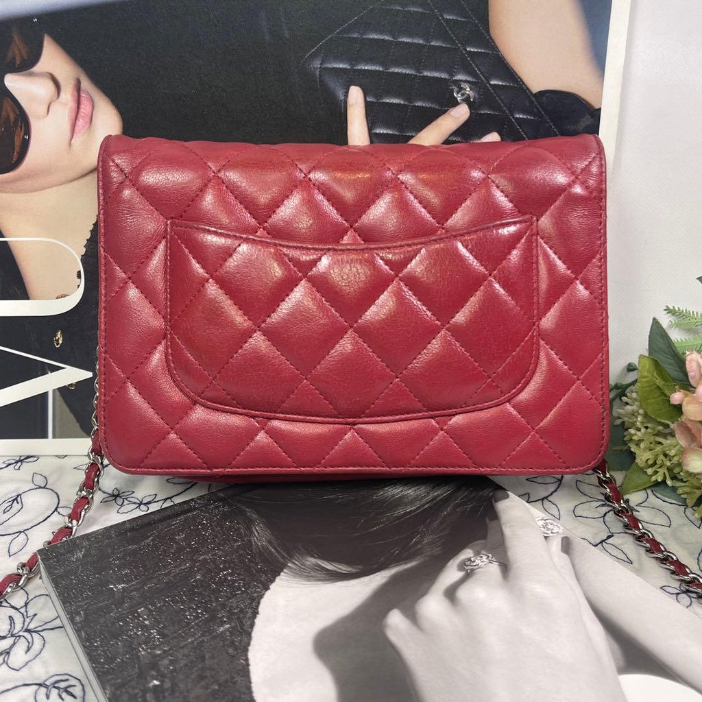 Chanel Chain Wallet Quilted Shoulder — view 3