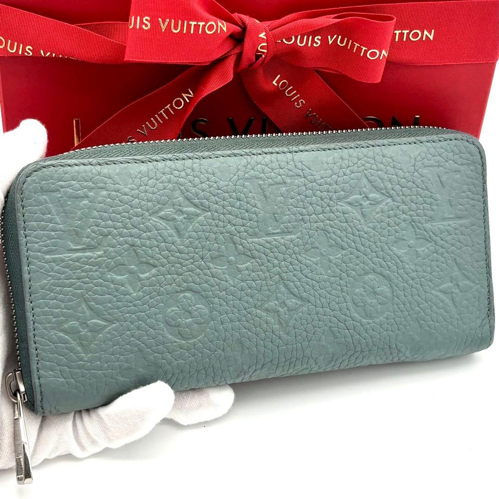 Louis Vuitton Wallet Zippy Horizontal Taurillon Blue