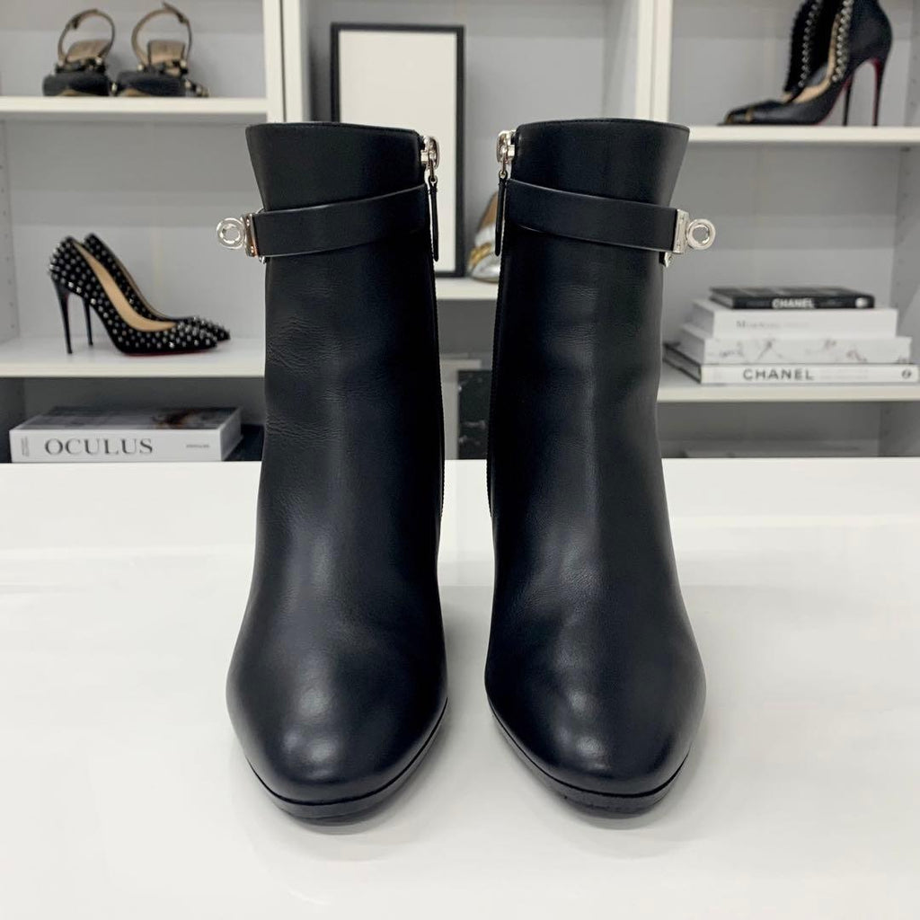 Hermes Saint Germain Kelly Leather Short Boots Black — view 4