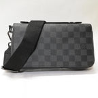 Louis Vuitton Zippy XL Shoulder Clutch