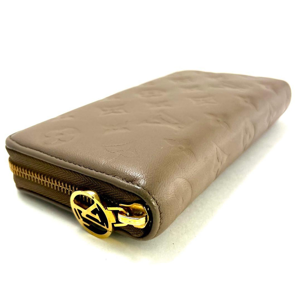 Louis Vuitton Zippy Wallet Embossed Leather — view 4