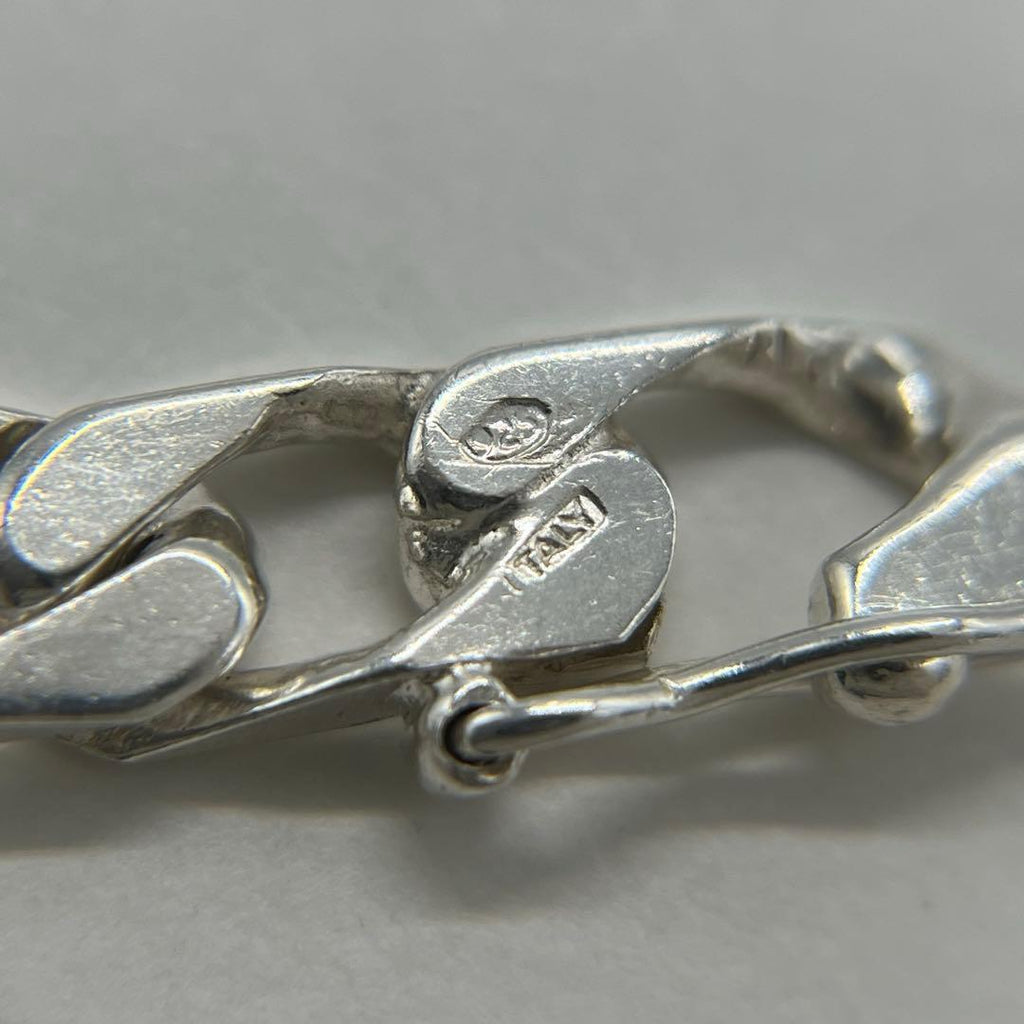 Tiffany & Co Center Knot Chain Bracelet — view 8